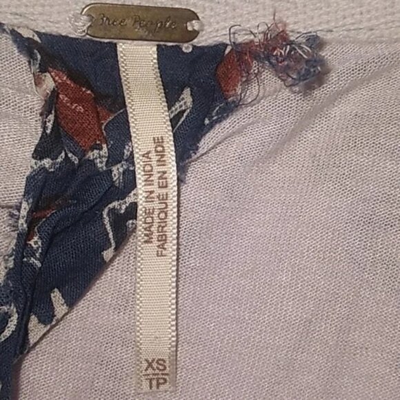 Free People Medallion Pastel Purple Linen Blouse - Picture 7 of 8